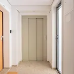 Savannah Apartment, By Bolhao Residences *