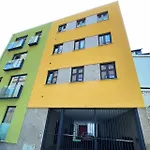 Savannah Apartment, By Bolhao Residences Daire *