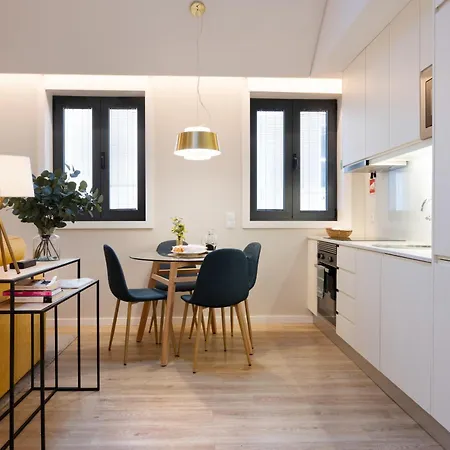 Savannah Apartment, By Bolhao Residences Oporto