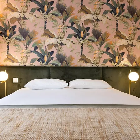 아파트 Savannah Apartment, By Bolhao Residences