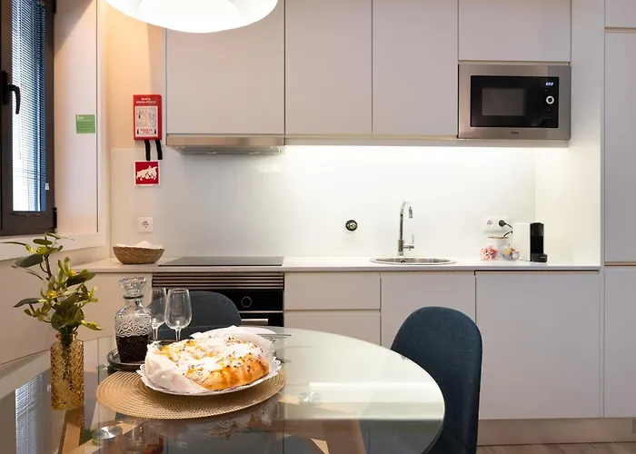 Savannah Apartment, By Bolhao Residences * Πόρτο