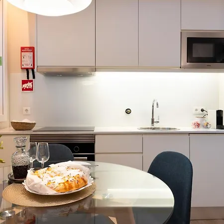 Savannah Apartment, By Bolhao Residences * Porto