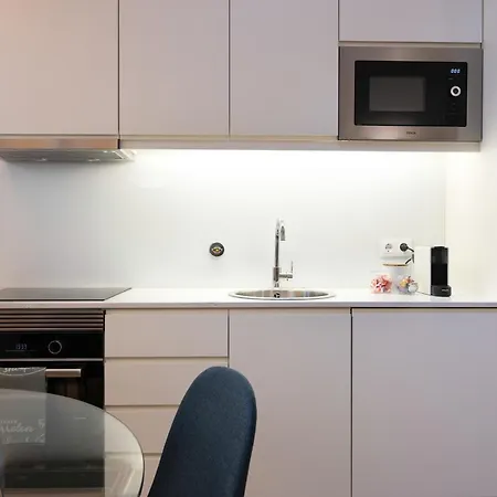 Savannah Apartment, By Bolhao Residences