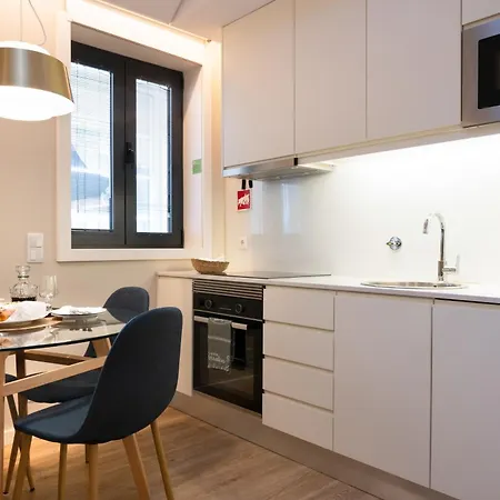 Savannah Apartment, By Bolhao Residences Daire